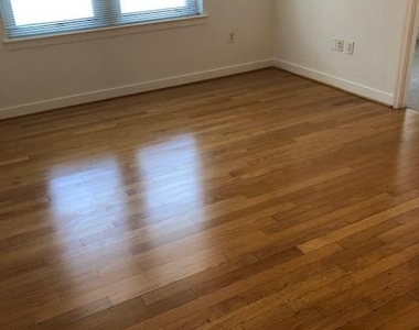 155 Potomac Psge - Photo Thumbnail 9