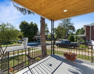 5008 36th Avenue - Photo Thumbnail 70