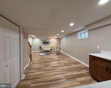 5008 36th Avenue - Photo Thumbnail 38