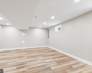 5008 36th Avenue - Photo Thumbnail 34