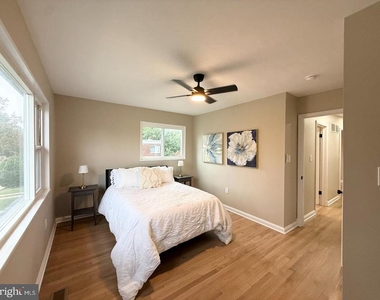 5008 36th Avenue - Photo Thumbnail 54