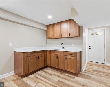 5008 36th Avenue - Photo Thumbnail 40