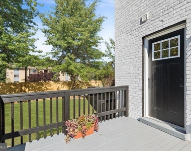 5008 36th Avenue - Photo Thumbnail 64