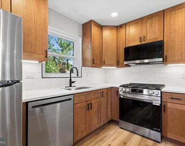 5008 36th Avenue - Photo Thumbnail 27