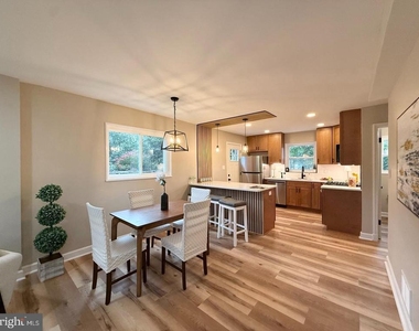 5008 36th Avenue - Photo Thumbnail 14