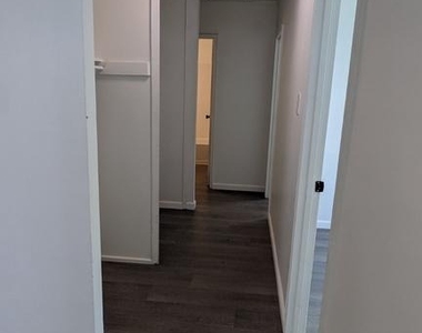 2303 Penbrook Circle - Photo Thumbnail 5