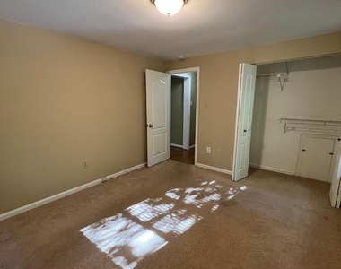 5518 Old Crain Highway - Photo Thumbnail 14