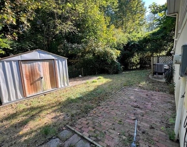 5518 Old Crain Highway - Photo Thumbnail 23