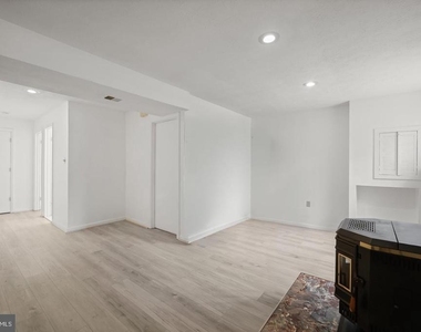 5943 Surratts Village Drive - Photo Thumbnail 39