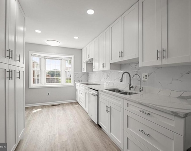5943 Surratts Village Drive - Photo Thumbnail 17
