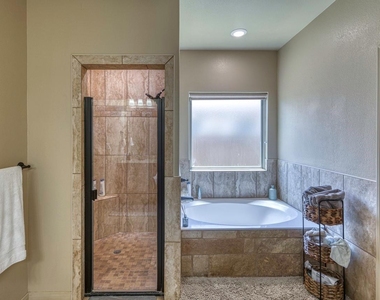 412 Jake Dr - Photo Thumbnail 20