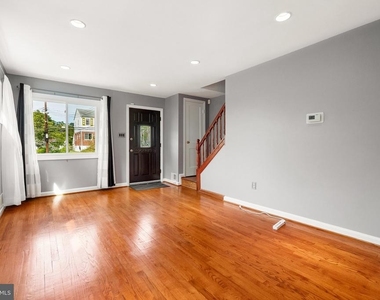 7115 Glenridge Drive - Photo Thumbnail 3