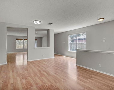141 Masonwood Dr - Photo Thumbnail 6