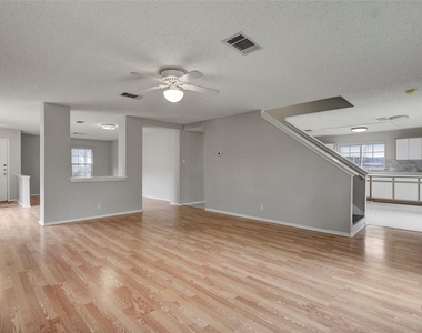 141 Masonwood Dr - Photo Thumbnail 10
