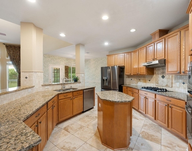 14828 Irondale Dr - Photo Thumbnail 6