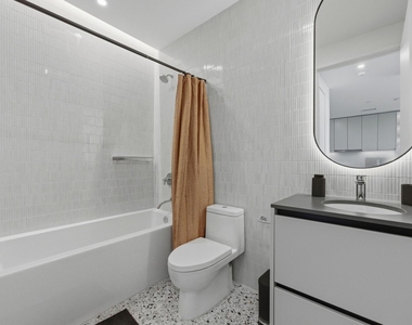 610 Davis St - Photo Thumbnail 18