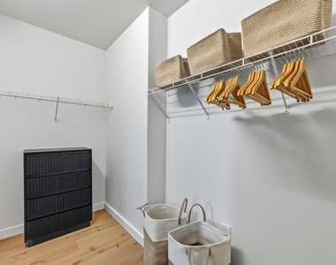 610 Davis St - Photo Thumbnail 15