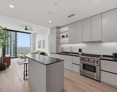 610 Davis St - Photo Thumbnail 7