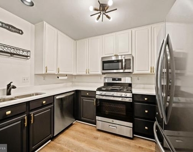 680 Orchard Ridge Drive - Photo Thumbnail 8