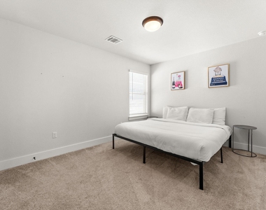 8512 Mckamy Dr - Photo Thumbnail 23