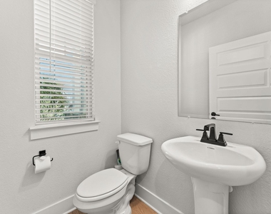 8512 Mckamy Dr - Photo Thumbnail 16