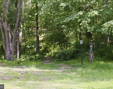 11408 Gilsan Street - Photo Thumbnail 64