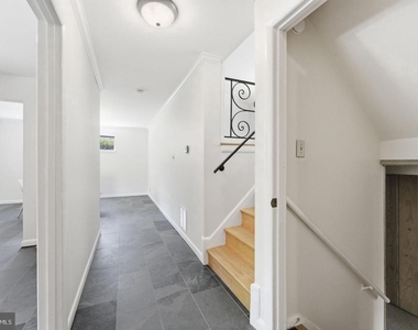 11408 Gilsan Street - Photo Thumbnail 4