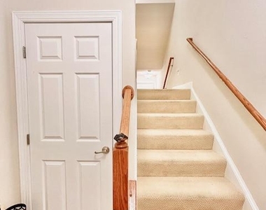 327 Community Center Avenue - Photo Thumbnail 4