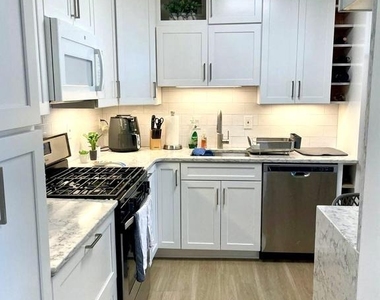 5225 Pooks Hill Road - Photo Thumbnail 24