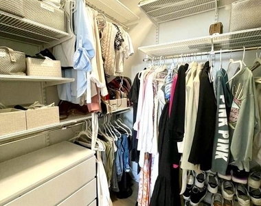 5225 Pooks Hill Road - Photo Thumbnail 36