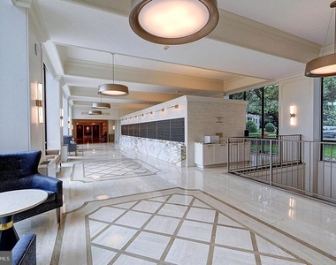 5225 Pooks Hill Road - Photo Thumbnail 3