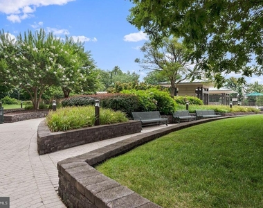 5225 Pooks Hill Road - Photo Thumbnail 81
