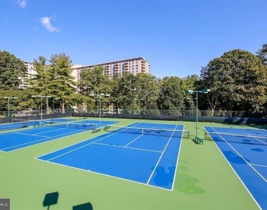 5225 Pooks Hill Road - Photo Thumbnail 71