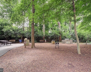 5225 Pooks Hill Road - Photo Thumbnail 67