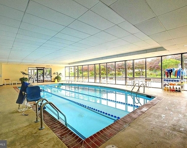5225 Pooks Hill Road - Photo Thumbnail 64