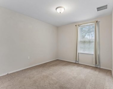 9421 Hunter Ln - Photo Thumbnail 24
