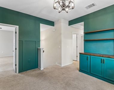 9421 Hunter Ln - Photo Thumbnail 15