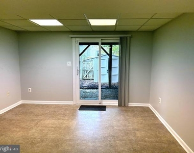 12928 Pickering Drive - Photo Thumbnail 22