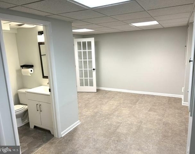 12928 Pickering Drive - Photo Thumbnail 18