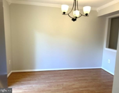 12928 Pickering Drive - Photo Thumbnail 3