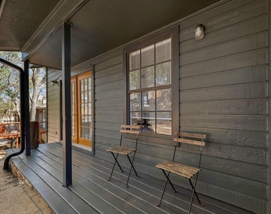 905 Hillyer St - Photo Thumbnail 2