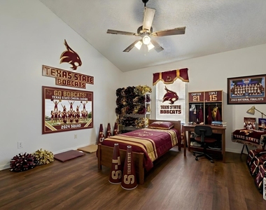 905 Hillyer St - Photo Thumbnail 9
