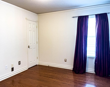 601 Cherry Creek Dr - Photo Thumbnail 19