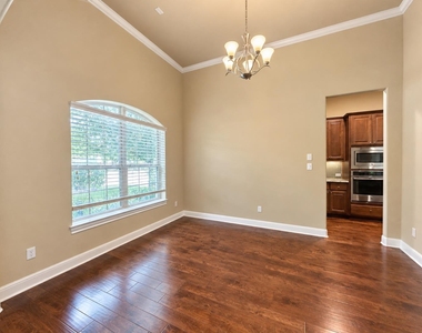 4120 Vinalopo Dr - Photo Thumbnail 4