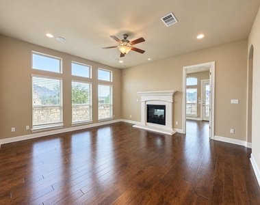 4120 Vinalopo Dr - Photo Thumbnail 12