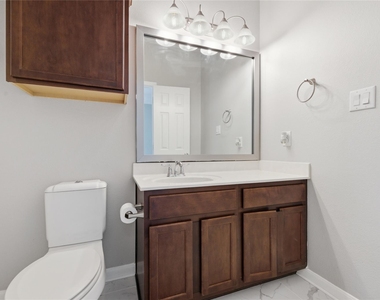 3101 Davis Ln - Photo Thumbnail 17