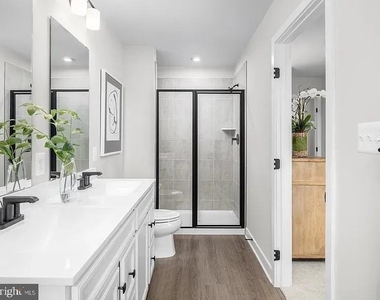 9451 Klamath Court - Photo Thumbnail 6