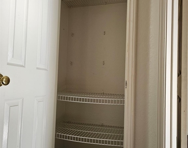 12713 Serafy Ct - Photo Thumbnail 9