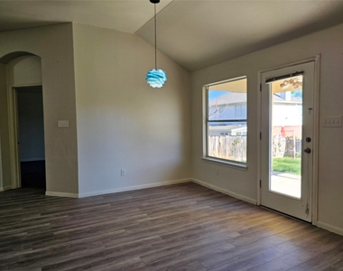 12713 Serafy Ct - Photo Thumbnail 17