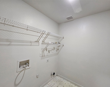 12713 Serafy Ct - Photo Thumbnail 24